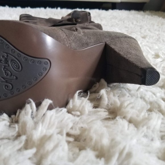 NWB Naughty Monkey Knee-High Boot - Picture 10 of 16